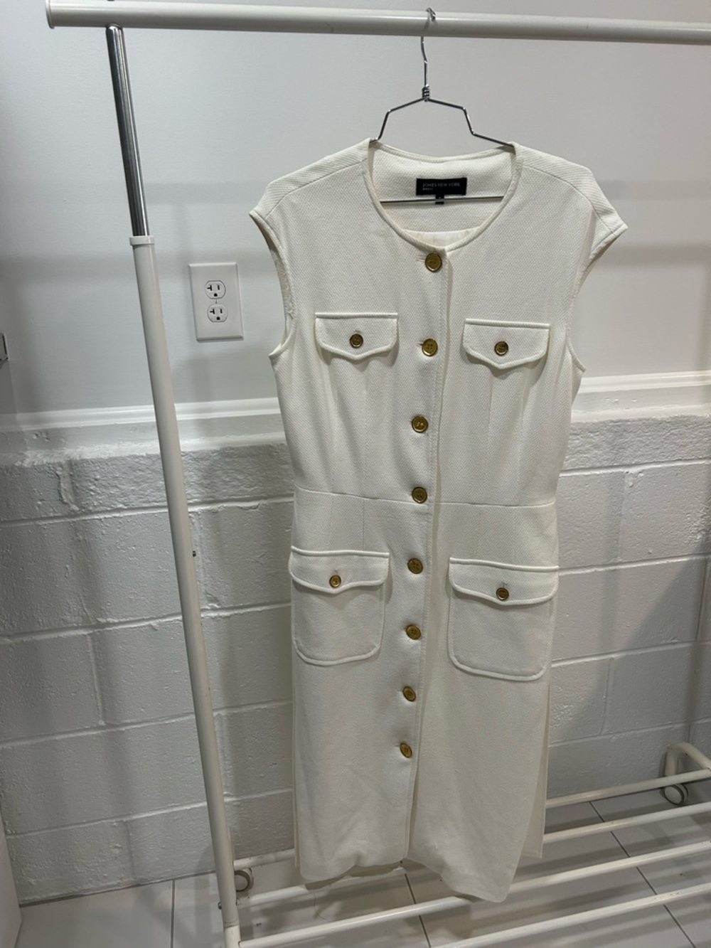 Jones New York Cream Sleeveless Button-Front Midi Dress